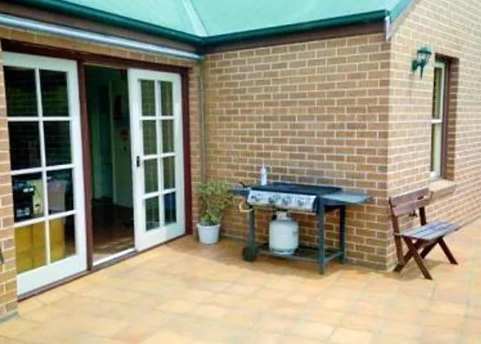 Clover Hostel Sydney